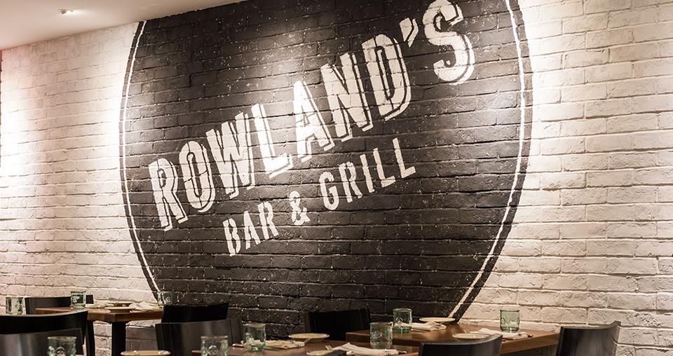 Rowland's Bar & Grill at Macy's