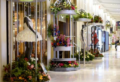 Fashion Pods at the Macy's 2019 Flower Show