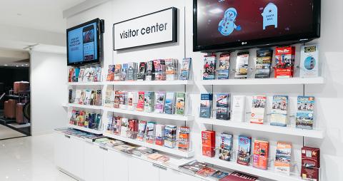 Macy's San Francisco Visitor Center guidebooks